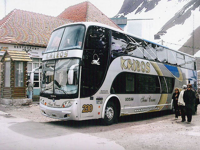 Bus 230 - Exterior