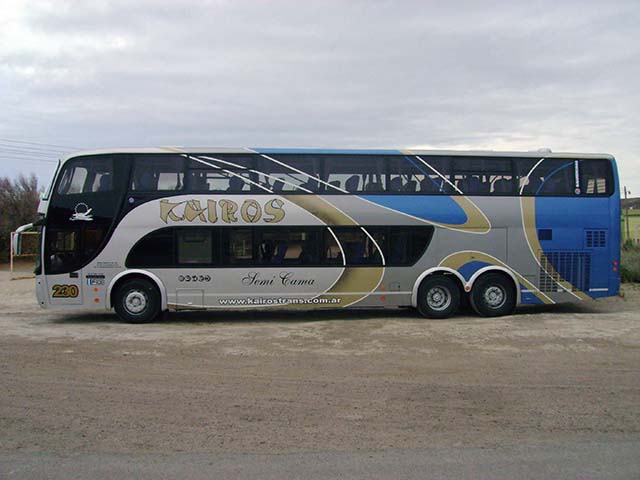 Bus 230 - Exterior
